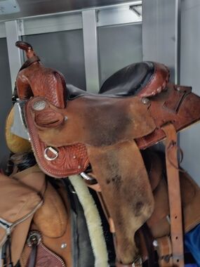 Billy Cook Barrel Saddle